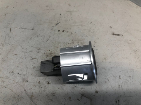 Range Rover L322 Electric Glove Box Release Switch Facelift 2006 to 2010