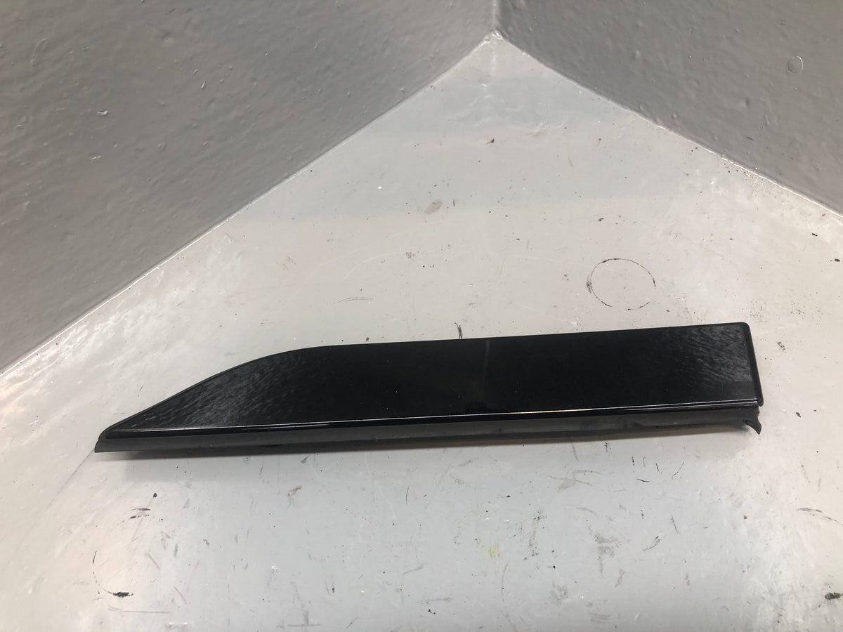 Range Rover Evoque Roof Moulding Trim Near Side Rear BJ32 50463 AH 2011 to 2018