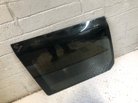 Discovery 3 Window Glass Quarter Near Side Rear Land Rover 2004 to 2009 Tinted