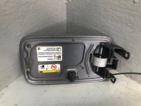 Range Rover L322 Fuel Filler Flap in Stornoway Grey 2002 to 2013