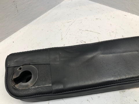 Discovery 3 Armrest Black Leather Off Side Front Drivers Land Rover L07106