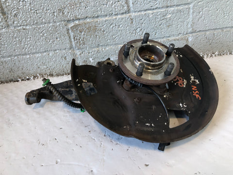 Discovery 4 Hub Near Side Front with ABS Sensor Land Rover 2009 to 2016 J23096