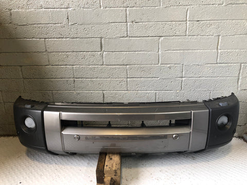 Discovery 3 Front Bumper in Stornoway Grey Land Rover 2004 to 2009 L07106