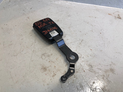 Discovery 3 Seat Belt Buckle Clasp 3rd Row Near Side Rear Type 2 2004 to 2006