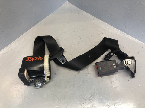 Freelander 2 Seat Belt Centre Rear Black with Buckle Land Rover 2006 to 2011