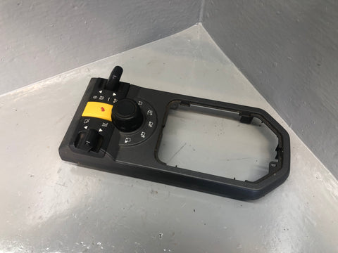 Discovery 3 Terrain Settings Panel Switch Air Suspension YUD501590WUX
