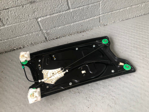 Discovery 4 Window Regulator Motor Near Side Front Land Rover 2014 to 2016
