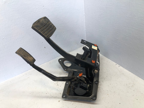 Discovery 2 Pedal Box Auto Accelerator Brake 2.5 TD5 Land Rover