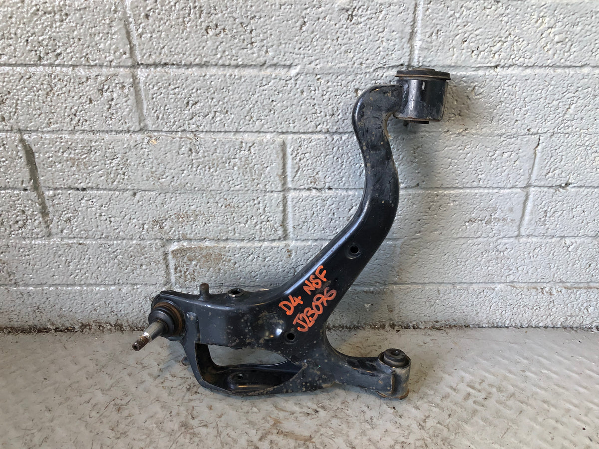 Discovery 4 Control Arm Front Lower Suspension Near Side 2009 to 2014 J23096