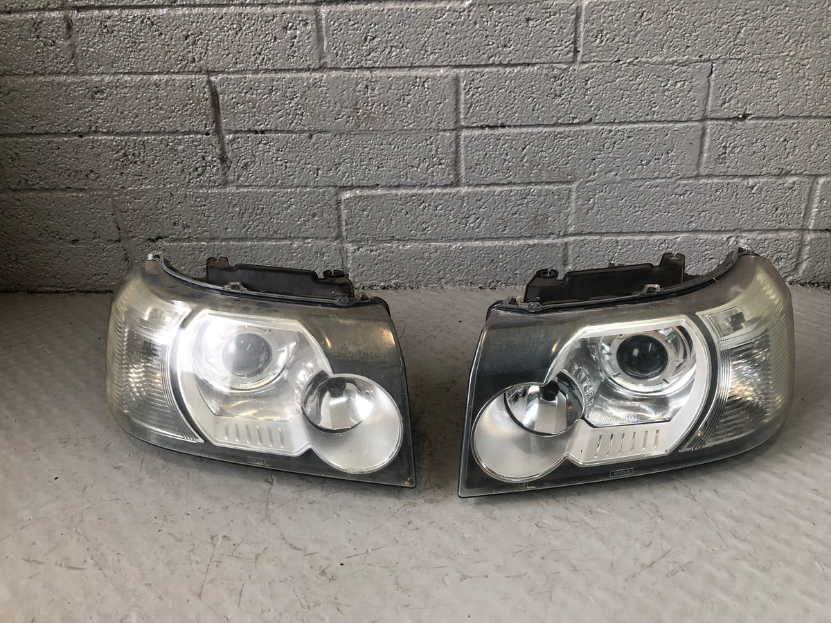 Freelander 2 Xenon Headlights Pair Spares or Repairs Land Rover R26095