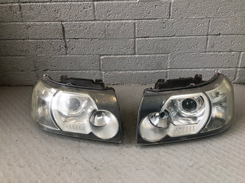 Freelander 2 Xenon Headlights Pair Spares or Repairs Land Rover R26095