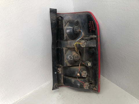 Discovery 3 Tail Light Cluster Near Side Rear XFB000573 2004 to 2009 K02066