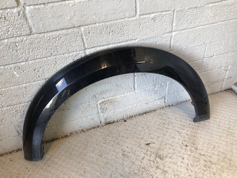 Discovery 4 Wheel Arch Trim Front Near Side Sumatra Black Land Rover L319