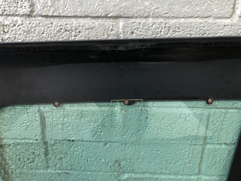 Discovery 3 Window Glass Quarter Near Side Rear Land Rover 2004 to 2009 Clear