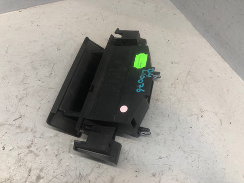 Discovery 4 Ashtray Front Land Rover AH22-048A02-AB 2009 to 2016 L10076