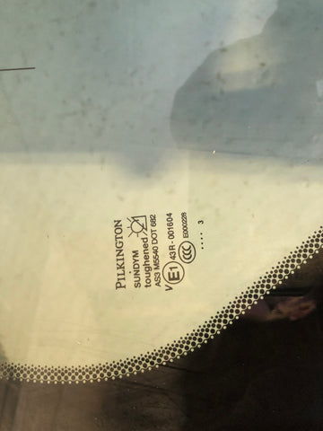 Discovery 3 Window Glass Quarter Off Side Rear Land Rover 2004 to 2009 Tinted