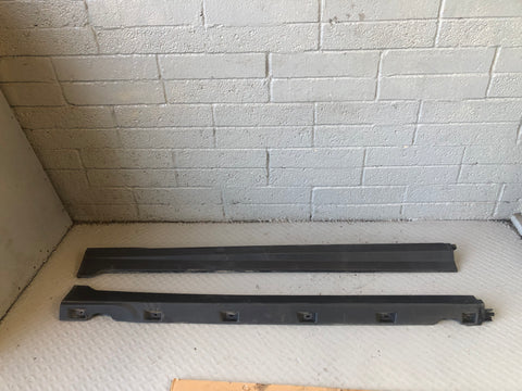 Freelander 2 Sill Cover Trims Pair Land Rover 2006 to 2014 Black Plastic J31076