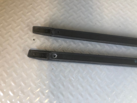 Discovery 4 Roof Rails Three Quarter Length Roof Bars Land Rover L10076
