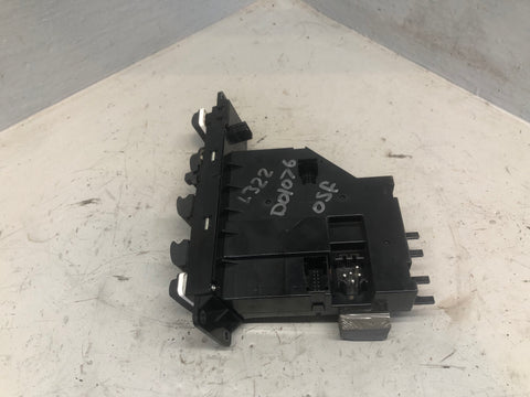 Range Rover L322 Window Switch Pack Off Side Front 2002 to 2010 D01076