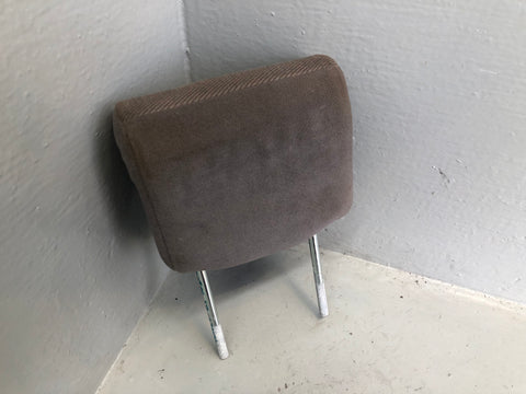 Discovery 2 Headrest Centre Rear Cloth in Grey Pattern Land Rover 1998 to 2004