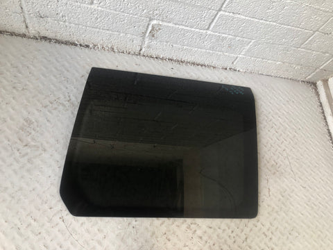 Discovery 4 Window Glass Quarter Off Side Rear Land Rover 2009 to 2016