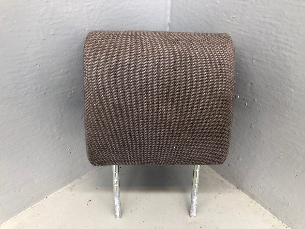 Discovery 2 Headrest Centre Rear Cloth in Grey Pattern Land Rover 1998 to 2004