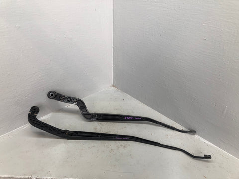 Range Rover Sport Wiper Arms Windscreen Front Pair L494 2014 to 2022