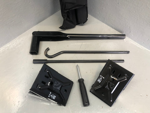 Discovery 3 4 Tool Kit in a Bag KBK500160 Land Rover 2004 to 2016 K02066
