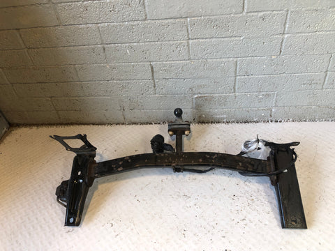 Freelander 2 Tow Bar with Tow Ball Land Rover 2006 to 2014 D02106