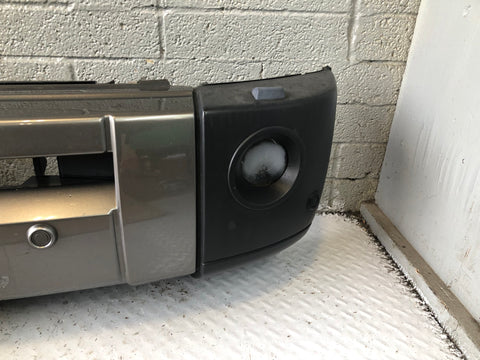 Discovery 3 Front Bumper in Stornoway Grey Land Rover 2004 to 2009 L07106