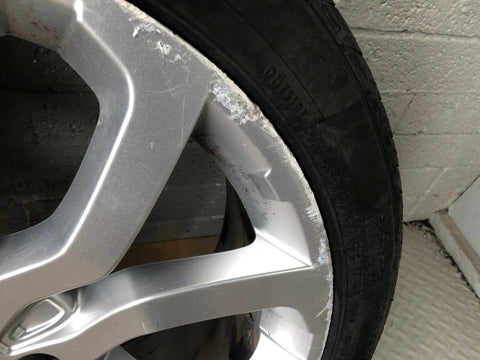 Range Rover L405 Alloy Wheels with Tyres 4 x 22" 275/40R22 L15056