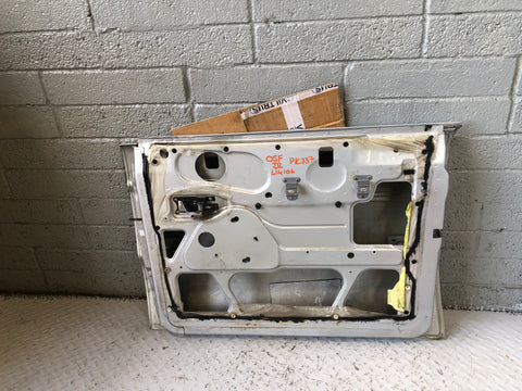 Discovery 2 Door Off Side Front Zambesi Silver Land Rover 1998 to 2004 L14106