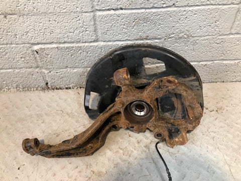 Discovery 4 Hub Near Side Front with ABS Sensor Land Rover 2009 to 2016 L12016