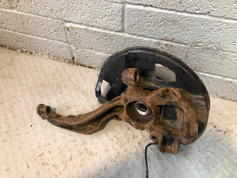 Discovery 4 Hub Near Side Front with ABS Sensor Land Rover 2009 to 2016 L12016