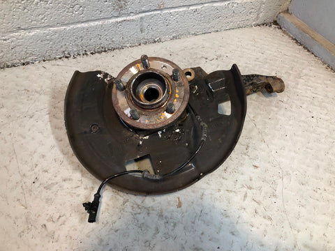Discovery 4 Hub Off Side Front with ABS Sensor Land Rover 2009 to 2016 L120112