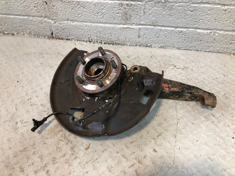 Discovery 4 Hub Off Side Front with ABS Sensor Land Rover 2009 to 2016 L120112