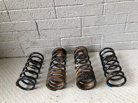 Discovery 2 Coil Springs Full Set Of Suspension Td5 and V8 Land Rover L06085