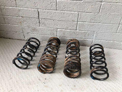 Discovery 2 Coil Springs Full Set Of Suspension Td5 and V8 Land Rover L06085