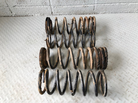 Discovery 2 Coil Springs Full Set Of Suspension Td5 and V8 Land Rover L06085
