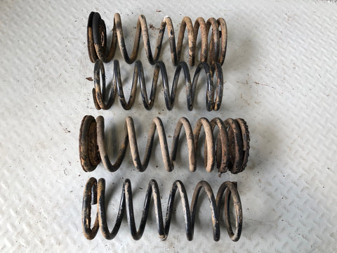 Discovery 2 Coil Springs Full Set Of Suspension Td5 and V8 Land Rover L06085