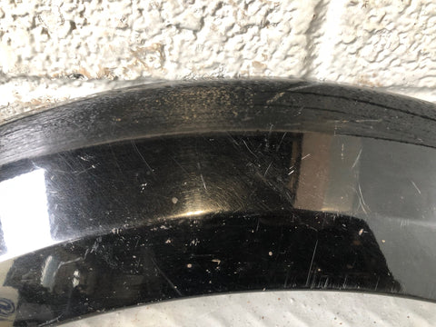 Discovery 4 Arch Trim Off Side Rear Quarter Santorini Black 2009 to 2016