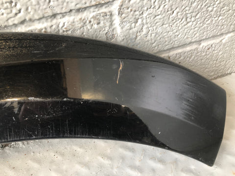 Discovery 4 Arch Trim Off Side Rear Quarter Santorini Black 2009 to 2016