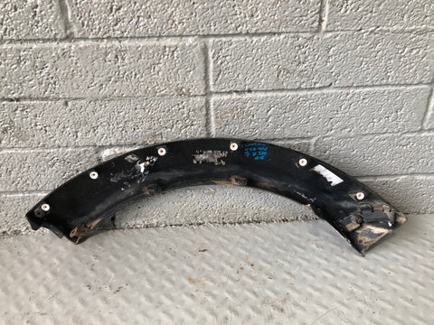 Discovery 4 Arch Trim Off Side Rear Quarter Santorini Black 2009 to 2016