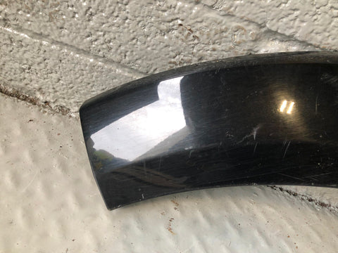 Discovery 4 Arch Trim Near Side Rear Quarter Santorini Black 2009 to 2016
