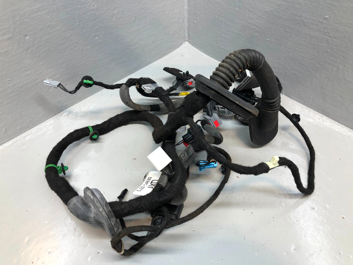 Range Rover Evoque Door Wiring Loom Near Side Front EJ32-14630 AXD 2011 to 2018