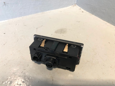Freelander 2 Headlight Switch HSE 6G9N-13A024-JE Land Rover 2006 to 2011