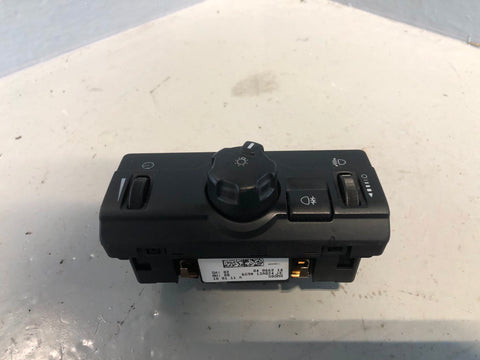 Freelander 2 Headlight Switch HSE 6G9N-13A024-JE Land Rover 2006 to 2011