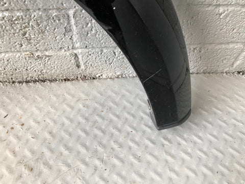 Discovery 4 Wheel Arch Trim Front Off Side Santorini Black Land Rover