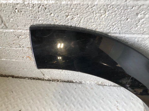 Discovery 4 Door Wheel Arch Trim Off Side Rear Santorini Black Land Rover