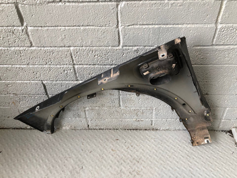 Discovery 4 Front Wing Off Side Santorini Black LRC 820 2009 to 2016 K30075